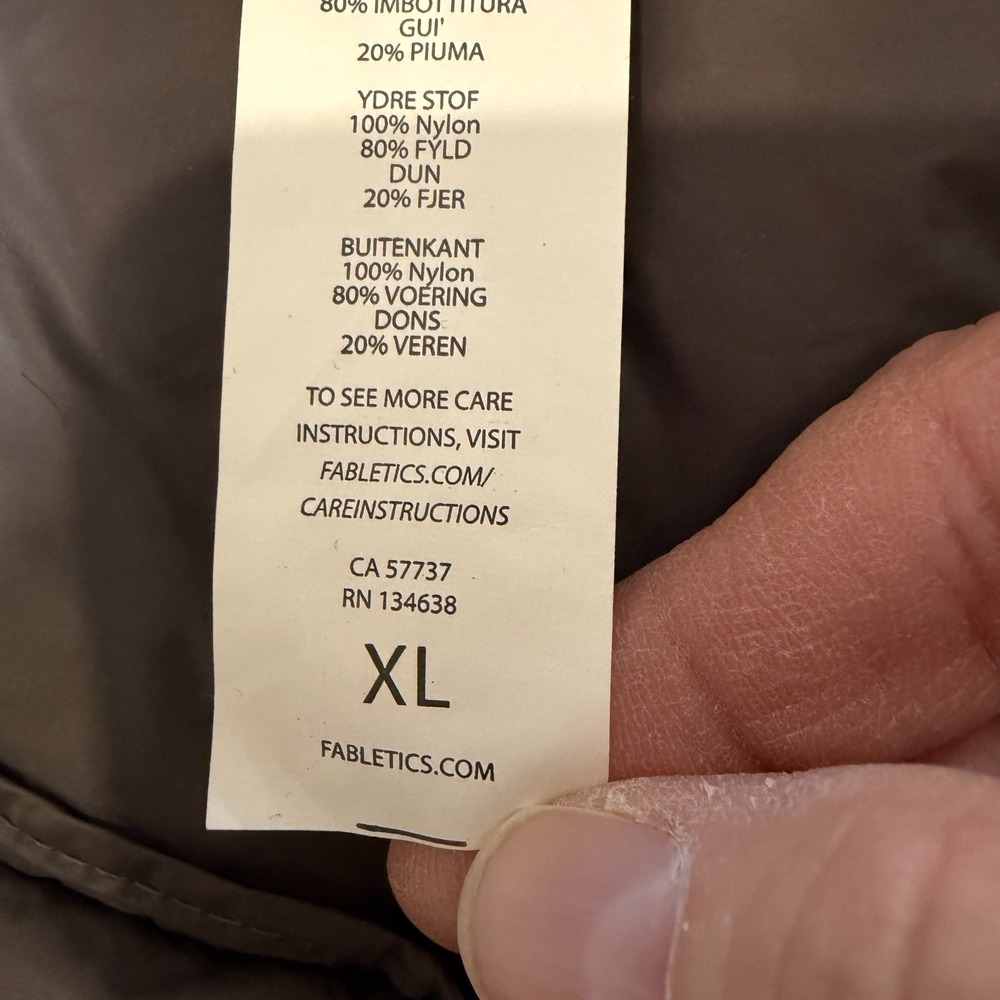 Fabletics Womens Down Puffer Vest XL Gray Lightweight Packable Zip Front Outdoor - Picture 8 of 9